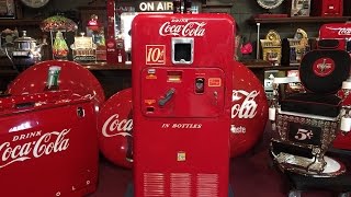 Original UNRESTORED 1950s 10 Cent VMC 33 Coke Vending Machine SOLD FOR 4995 [upl. by Retsub]