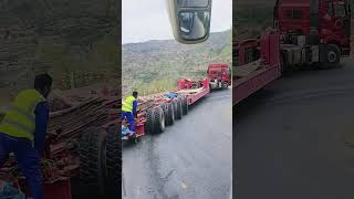 Rear wheel steering trailer passing through bends [upl. by Drewett]