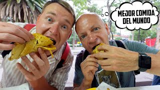 PAPÁ RUSO PROBANDO COMIDA CALLEJERA MEXICANA POR PRIMERA VEZ 🇲🇽 [upl. by Acire324]