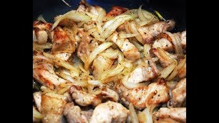 Свинина жареная на сковороде с луком Delicious pork fried with onions [upl. by Gavriella]