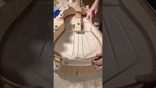 Encolado de la CADENETA wood guitarbuilder luthier diy handmade [upl. by Carmela]