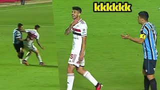 O BERALDO RINDO DA CARA DO SUAREZ 🤣  SÃO PAULO X GRÊMIO [upl. by Orville]