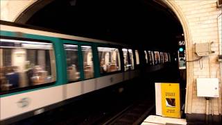 Metro Paris Der Bahnhof Rome Linie 2 Ein und Ausfahrten von MF2000 [upl. by Eirffej288]