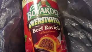 Chef Boyardee Overstuffed Beef Ravioli chefboyardee ovestuffed beef ravioli beefravioli [upl. by Orlan38]