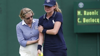 Del Potro helps girl hitted by Cilic [upl. by Ahsietal568]