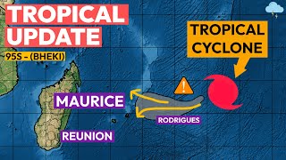 Cyclone Threat for Mauritius amp Reunion [upl. by Polinski869]