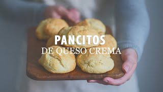 Pancitos de queso crema  Receta fácil y rápida para preparar pan casero [upl. by Uuge]