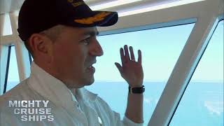 How Do You Wash The Windows On A Cruise Ship  Mighty Cruise Ships [upl. by Euqinmod30]