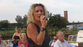 Daniela Alfinito  Wenn der Himmel es so willSchlagerparty auf der Spree 2018 [upl. by Darmit]