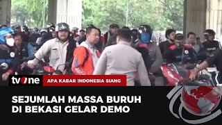 Aksi Demo Buruh di Bekasi Tolak Penetapan UMK Tahun 2024  AKIS tvOne [upl. by Renrew]