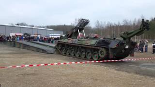 Brückenlegepanzer Deutsches Panzermuseum Munster 2016 Tank at Munster [upl. by Kamilah]