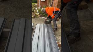 Colourbond Sheets Precutting fencing diy fencingwork colorbond steel rzfencing [upl. by Warfold315]