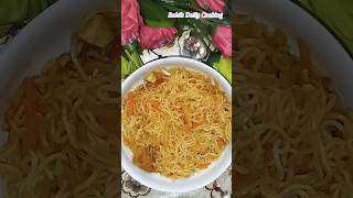 Easy Chicken noodles 🍜food shorts foryounoodles [upl. by Klement]