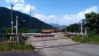 Sale Marasino I Passaggio a Livello  Level crossing [upl. by Karlotte]