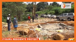 Kitisuru residents protest over grabbing of riparian land [upl. by Ueihttam]