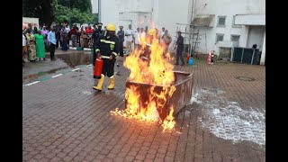 Practical Demonstration of the All in One Fire Extinguisher FireXO Endorsed by OSHAssociation [upl. by Nnyletak]