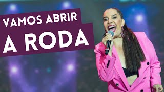 Sarajane canta quotA Rodaquot no Faustão e anima auditório do programa [upl. by Attenor]