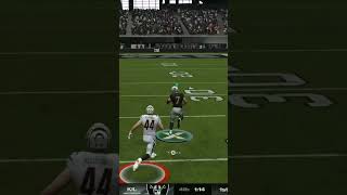 CUT BACK LANE WIDE OPEN HE MIGHT GO ALL THE WAY 🔥🔥😈 subscribe elitegaming madden25 nfl [upl. by Nanam]