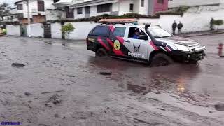 QUITO EL PINAR FUERTES LLUVIAS EN LA CAPITAL [upl. by Annawak]