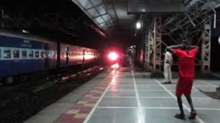 Spanish TALGO Train Ripped Past Palghar at 150 KMPH  Delhi  Mumbai  Delhi Final Trial [upl. by Meador]