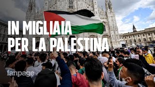 Milano migliaia di giovanissimi in piazza Duomo per i palestinesi quotVogliamo la nostra terraquot [upl. by Zachariah]