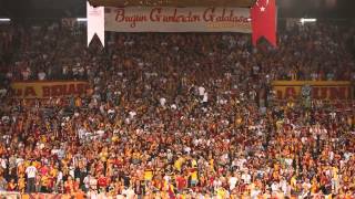 ultrAslan Tribünü  Şampiyon Cimbombomum ne İstersen iste Benden [upl. by Eniamaj191]