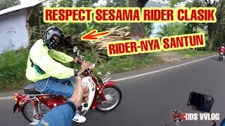 RESPECT SESAMA RIDER MOTOR KLASIK  TEGUR SAPA DI JALAN  MOTOVLOG vespaindonesia hondaC70 vespa [upl. by Immac]