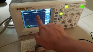 Digital Storage Oscilloscope DSO  Measuring DC Voltage Part 2 [upl. by Dnaltiac]