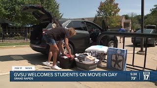 Its just thrilling GVSU students kick off new academic year on movein day [upl. by Asikal587]