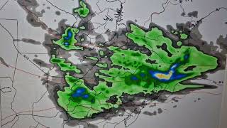 Baixa pressão provoca chuva e temporais isolados ⛈️☔️🌦 [upl. by Rehotsirhc276]