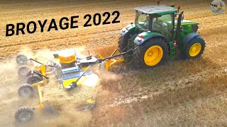 BROYAGE de PAILLE  JACHERES 2022  Bednar Mulcher MZ 6000  amp  JOHN DEERE 6150r [upl. by Yemiaj]