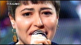 Gerardina Trovato  Non è un film SANREMO 1994 [upl. by Aicirtal]