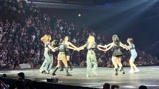 TWICE  Rollin and Signal  Encore Stage  Chicago Day 2 [upl. by Jehu]