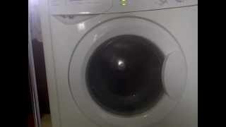 Indesit Washing Machine Program 3 1400rpm displaying error code [upl. by Yelyak]