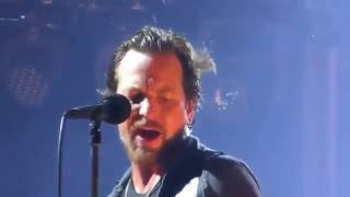 Eddie Vedder stops his performance to kick a fan out of the stadium [upl. by Aurelie]