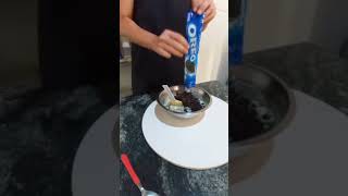 Recheio de Oreo para Bolo Doces ou comer de colher [upl. by Suzy341]