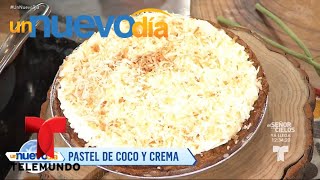 Recetas de cocina Cómo hacer un Pastel de Coco y Crema  Un Nuevo Día  Telemundo [upl. by Ailenroc]