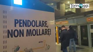 Sciopero nazionale dei mezzi pubblici metro chiusa a Torino [upl. by Careaga]