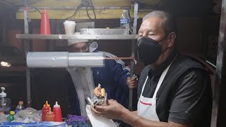 Toño Salazar hamburguesero por tradición en Zamora Cotidiano399 [upl. by Hullda448]