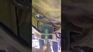 lower cross member bolt fitting maruti 800 automobile [upl. by Halliday619]