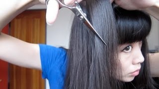 How to thin out your hair with shears or a razor [upl. by Eenoj]