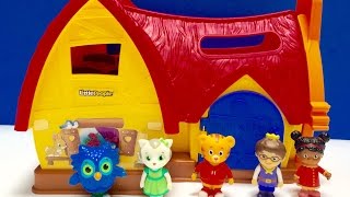 DANIEL TIGER NEIGHBOURHOOD Toys Cabin Sleepover [upl. by Eadie194]