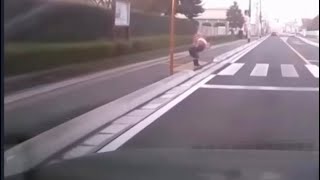 Crosswalk etiquette Japan vs USA [upl. by Aridan]