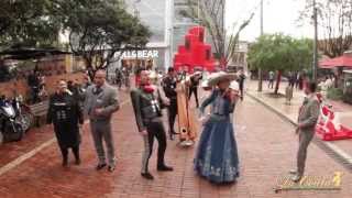 Flashmob Mariachi Internacional La Chula Bar Bogotá [upl. by Edi]