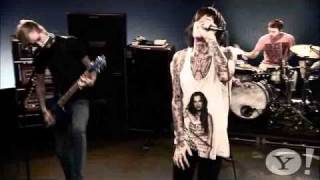 Bring Me The Horizon  It Never Ends Exclusive Performance Yahoo Music [upl. by Damiani]