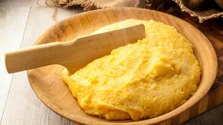 Recette  Polenta facile [upl. by Cathrin143]