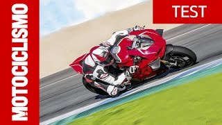 Ducati Panigale V4 R 2019  Test  Motociclismo [upl. by Aicats]