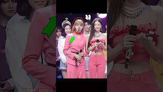 Lisa Makes Everyone Laugh Because Of her Mischief 🤣😂 lisa blackpink jennie kpop shortvideo [upl. by Esmaria727]