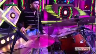 Kapil Sharma Sings Awesome Song STAR GIMA Awards 2014 Full Show 9th February 2014 [upl. by Llenad]