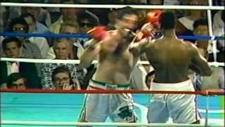 Larry Holmes vs Gerry Cooney High Quality [upl. by Obediah]